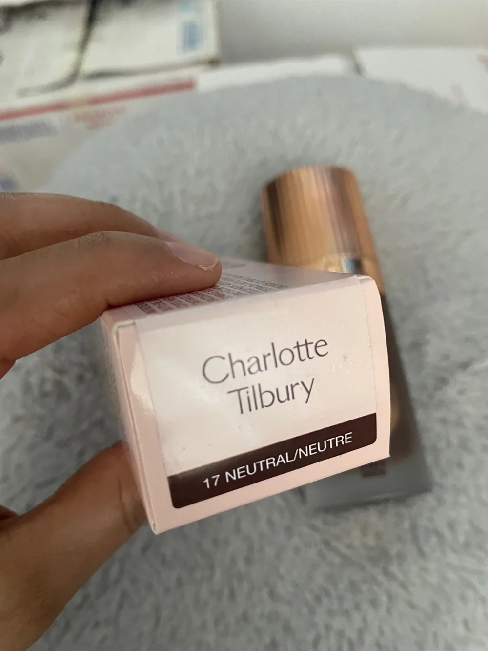 Charlotte Tilbury Airbrush Flawless Foundation - Cream/Gold